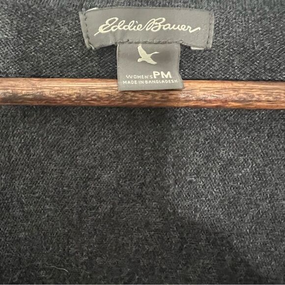 Eddie Bauer Charcoal Gray V-Neck Pullover Sweater - Picture 4 of 5